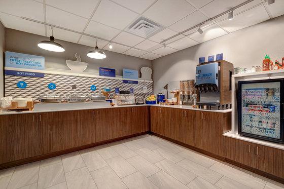 Holiday Inn Express & Suites Central Omaha By Ihg Restaurante foto